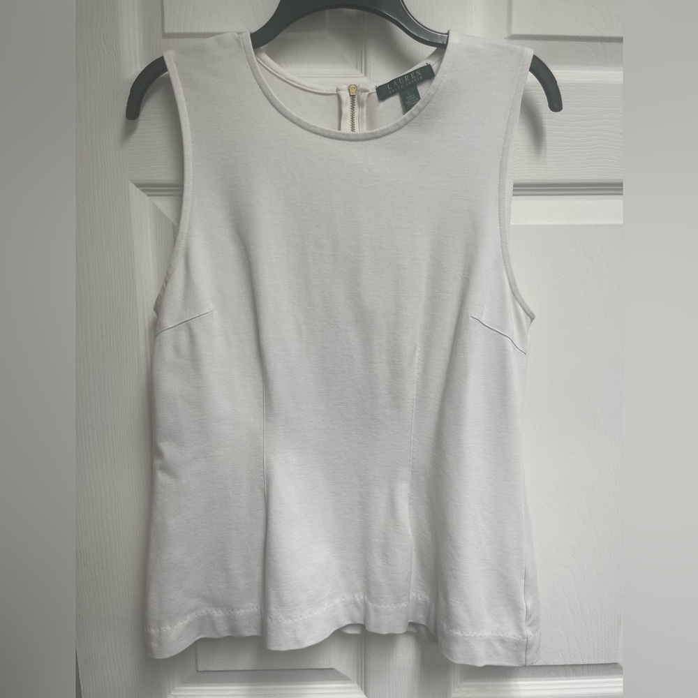 ✨Host Pick✨ Ralph Lauren White Fitted Top sz L